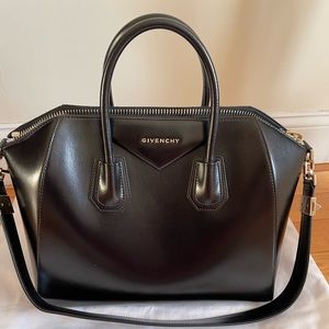 Givenchy Antigona Medium. 100% Cowhide Leather. Great condition.